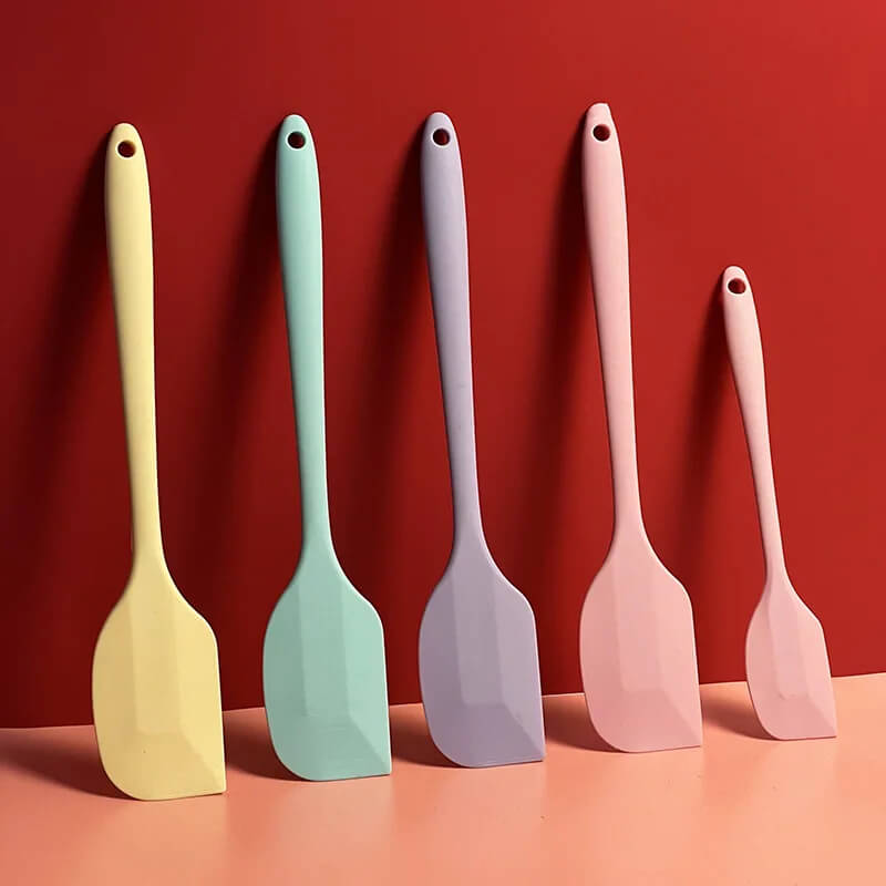 Heat Resistant Silicone Cream Spatula – Non-Stick Baking Tool for Butter and Cake Mixing